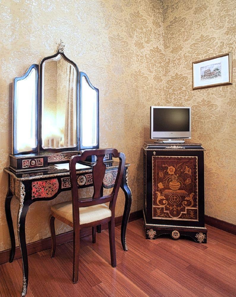 Hotel Des Epoques Рим Экстерьер фото